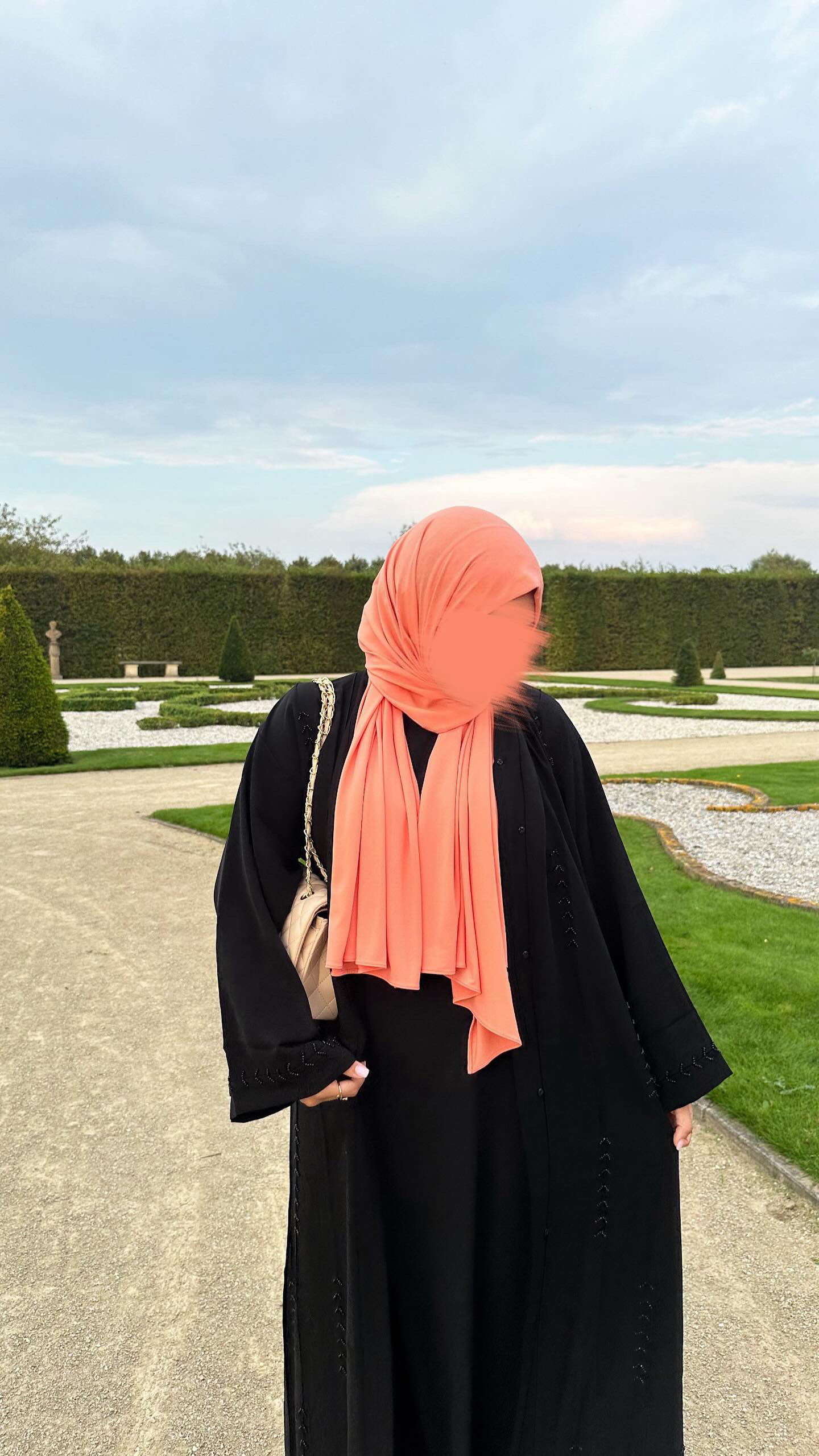 Suha Abaya