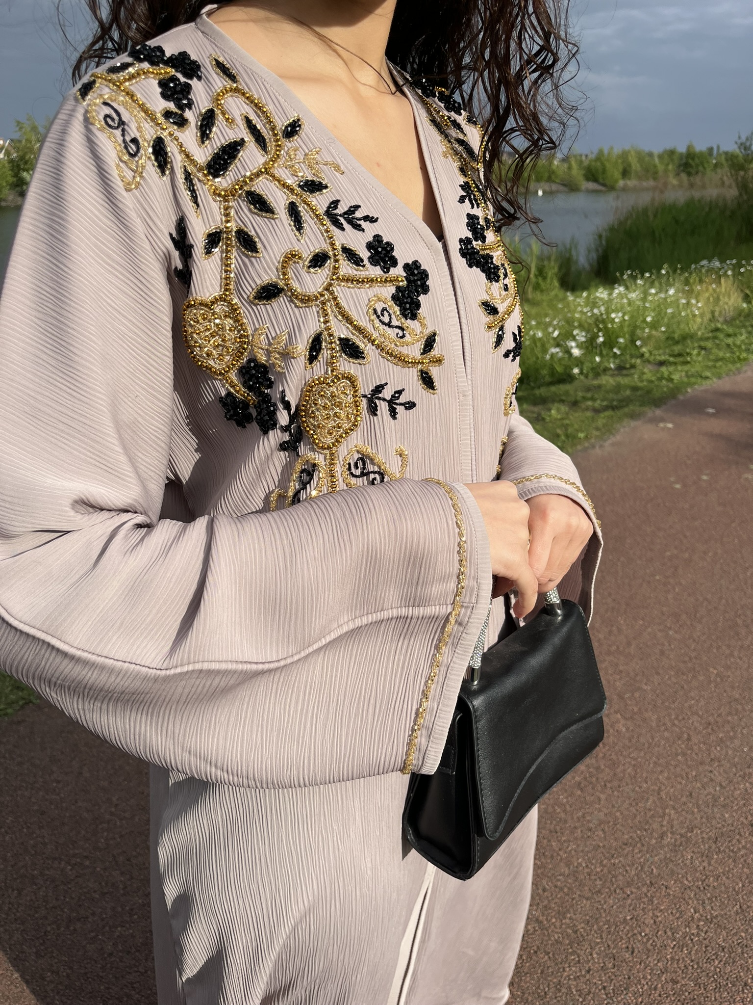 Zahra Abaya, foto 3
