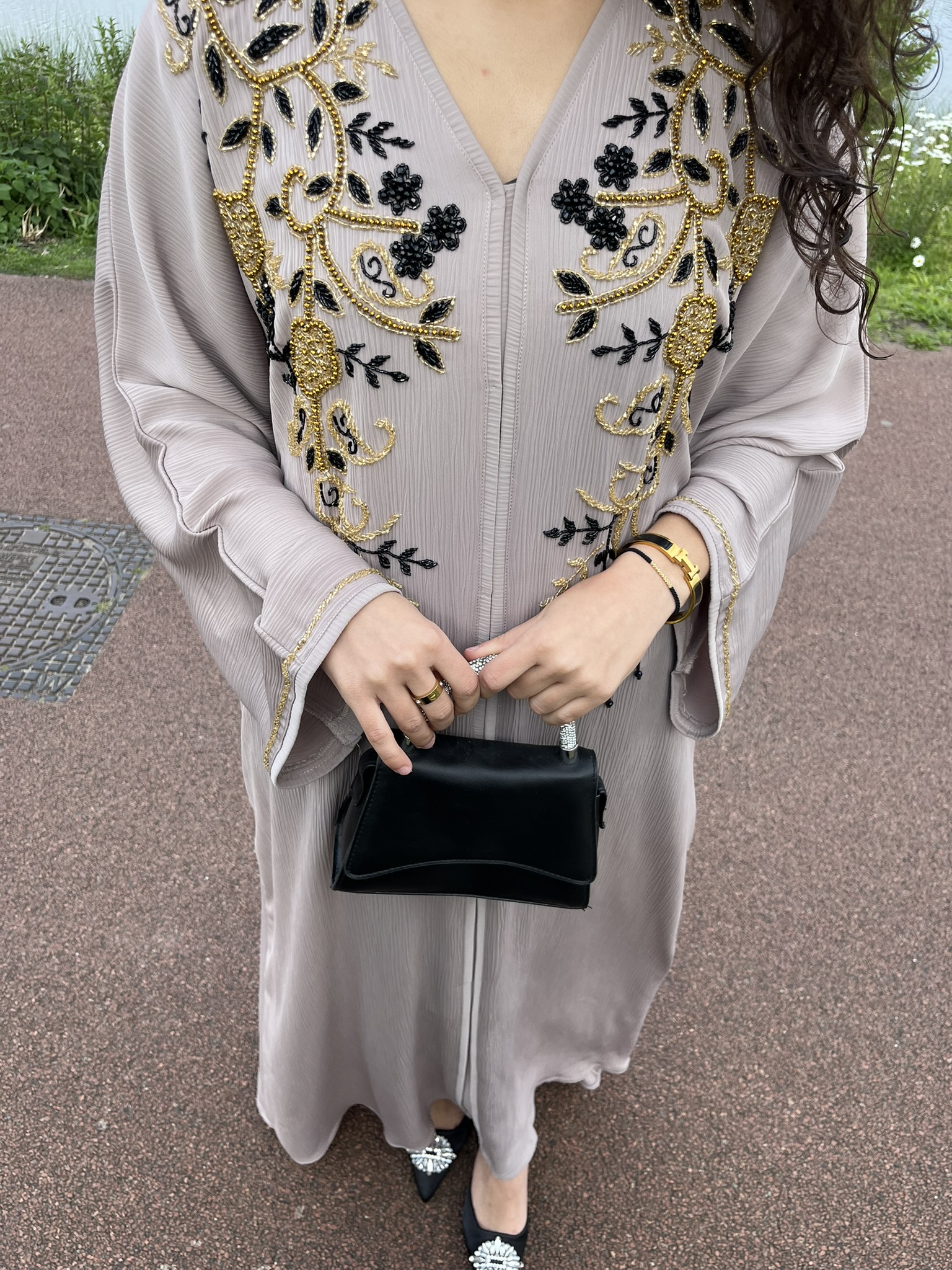 Zahra Abaya, foto 2